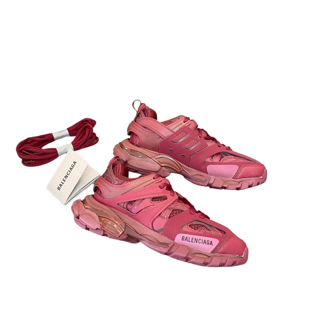 OOBB — 542436W2LA15504 Track 3.0 GET item:C-X000C07110